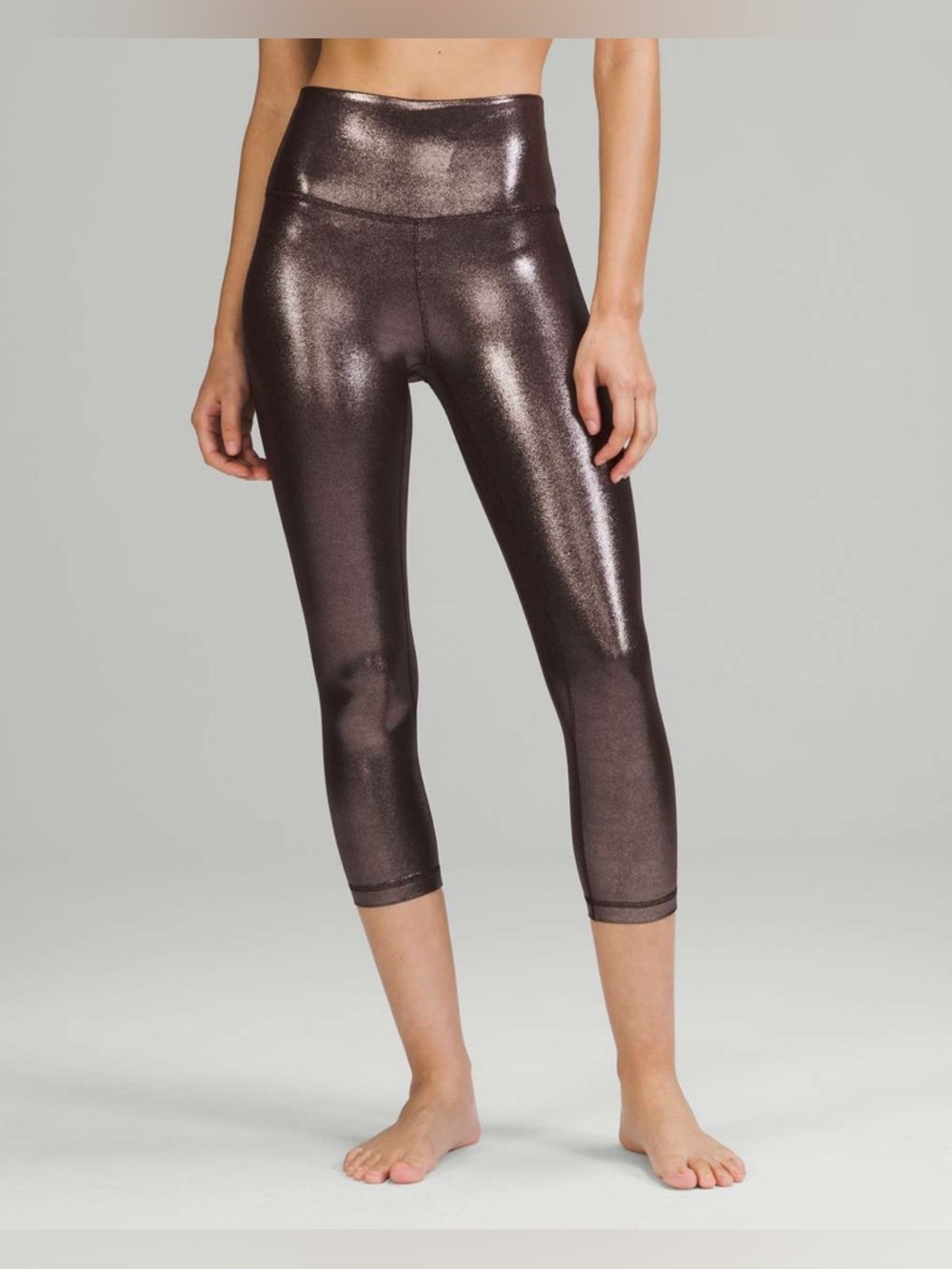 Lululemon Align High-Rise Crop Leggings
Radiate Foil Shimmery Metallic Brown - Picture 14 of 16